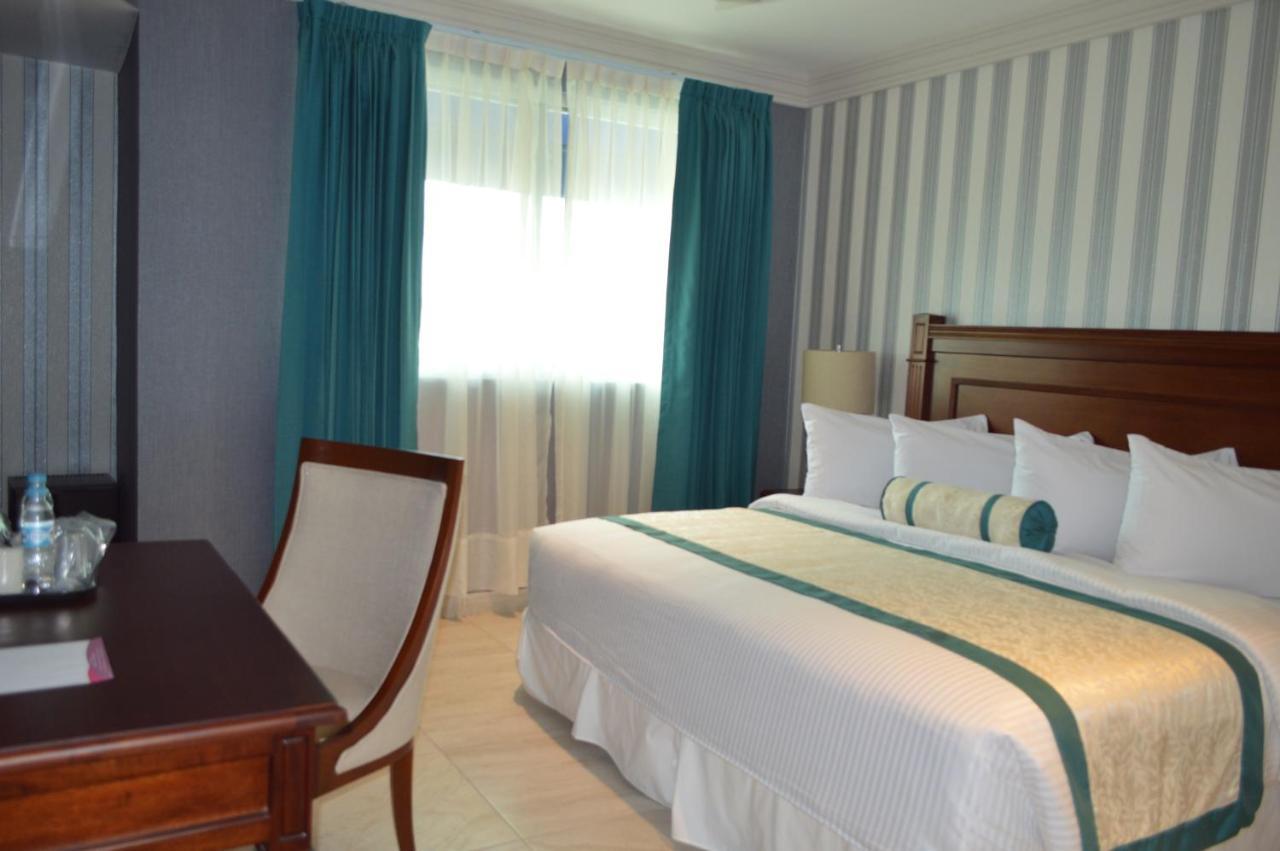 Hotel Villa Magna Poza Rica Eksteriør bilde