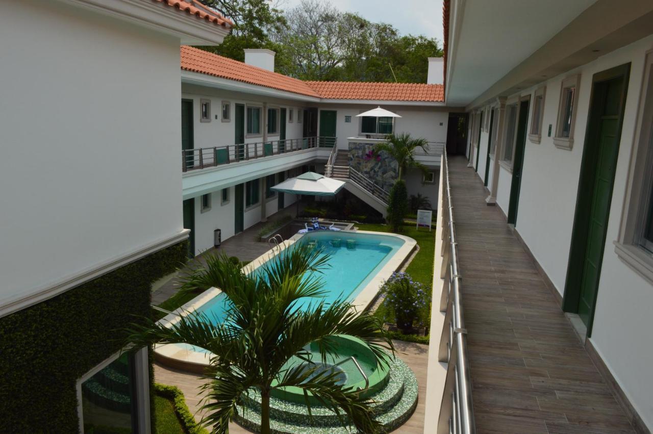 Hotel Villa Magna Poza Rica Eksteriør bilde